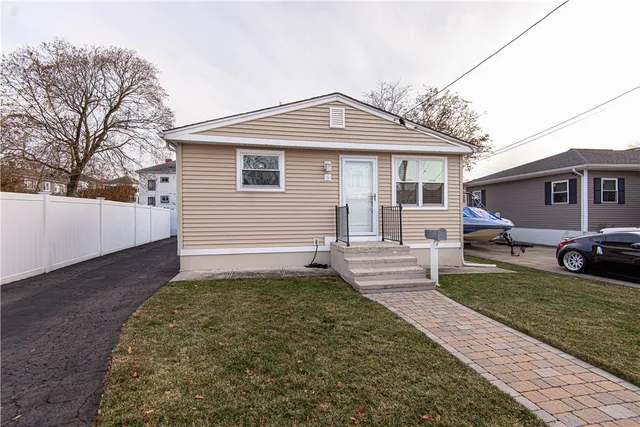 $370,000 | 6 Alden Street, Providence, RI 02909