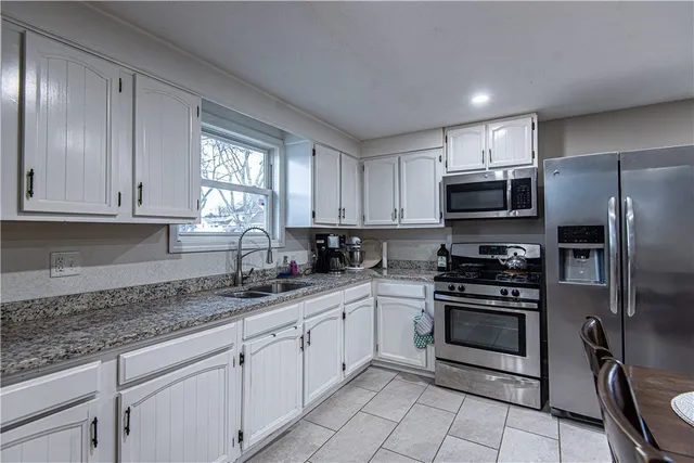 $370,000 | 6 Alden Street, Providence, RI 02909