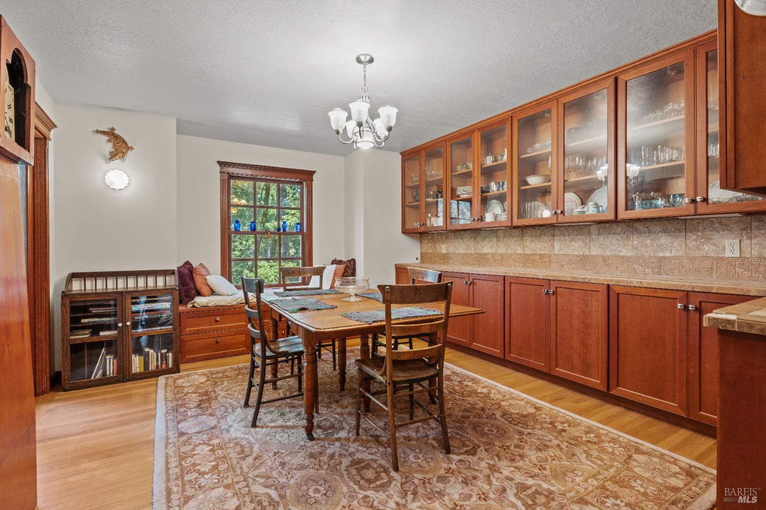 20475 Timber Road Willits, CA 95490 - Photo 8 of 38 a view of a a dining room with furniture window and wooden floor
