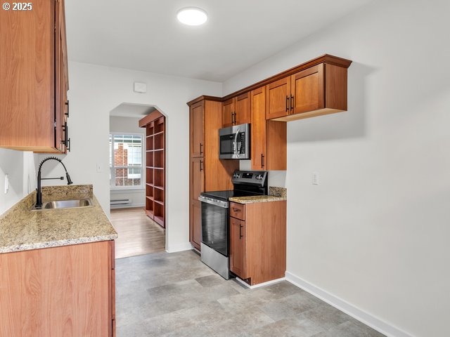 2621 Northwest Raleigh Street, Unit 26 Portland, OR 97210 - Photo 14 of 19 Gallery Image 14