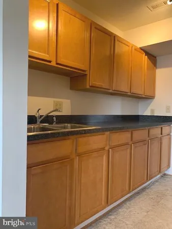 $1,700 | 15 Coventry Court, Fredericksburg, VA 22405