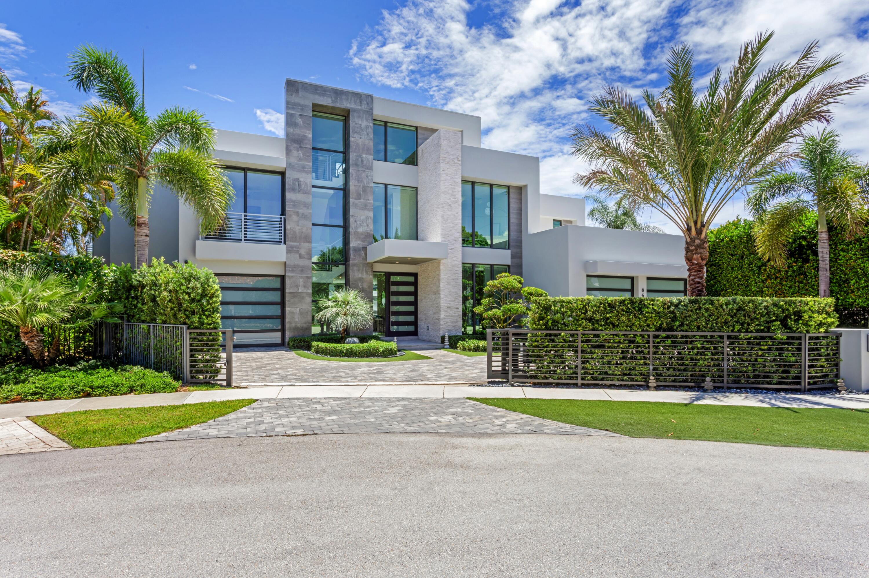 862 Northeast 33rd Street Boca Raton, FL 33431 - Photo 2 of 30 FRONT_WIDE