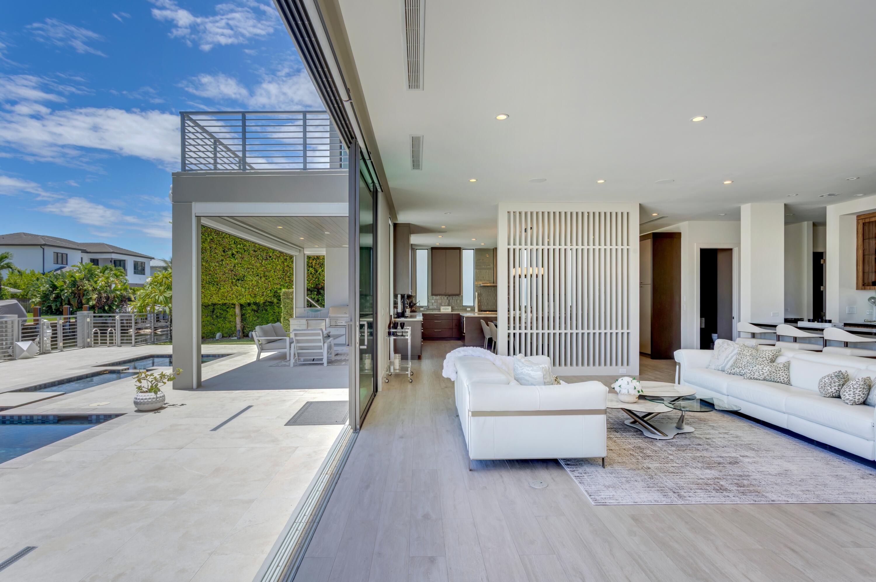 862 Northeast 33rd Street Boca Raton, FL 33431 - Photo 7 of 30 GREAT ROOM_STRAIGHT