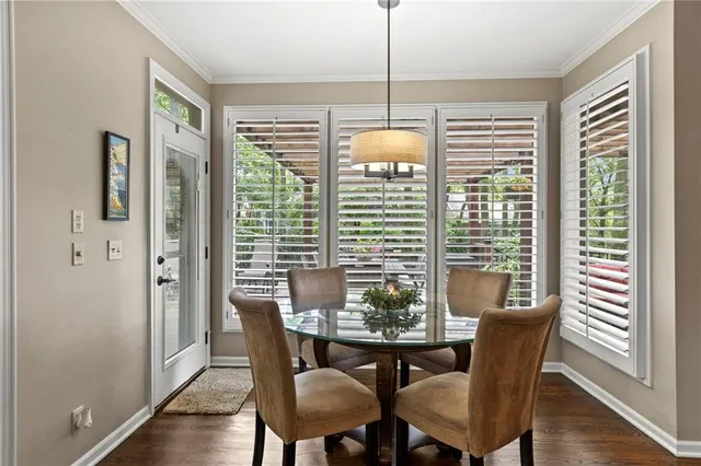 $1,295,000 | 16800 South Country Club Drive, Loch Lloyd, MO 64012