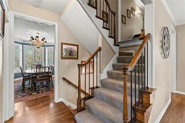 $1,295,000 | 16800 South Country Club Drive, Loch Lloyd, MO 64012