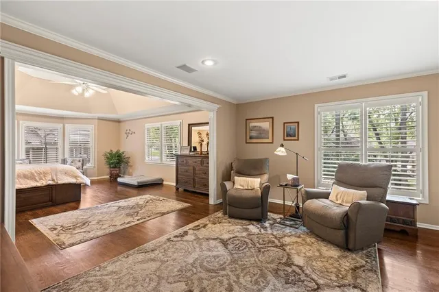 $1,295,000 | 16800 South Country Club Drive, Loch Lloyd, MO 64012