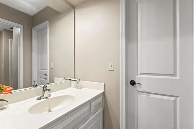 $1,295,000 | 16800 South Country Club Drive, Loch Lloyd, MO 64012