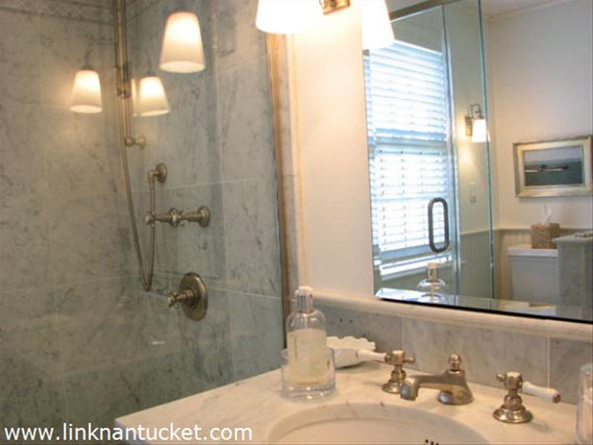 201 Madaket Road Nantucket, MA 02554 - Photo 19 of 27 Gallery Image 19