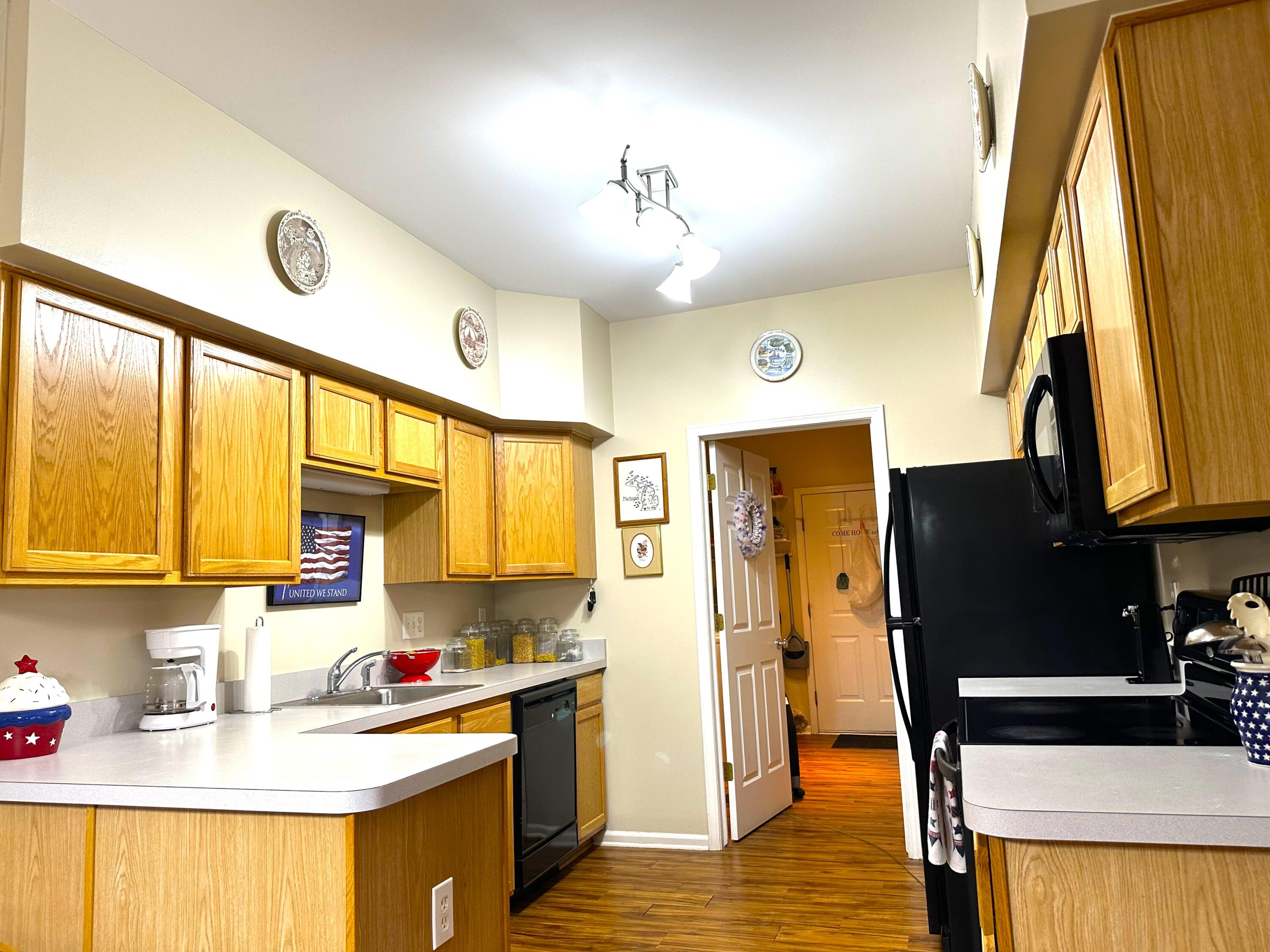 3144 Kneeland Circle Howell, MI 48843 - Photo 6 of 15 K6