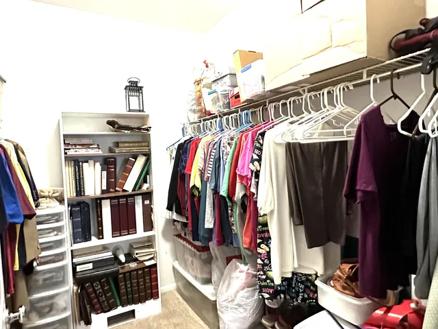 $212,000 | 3144 Kneeland Circle, Howell, MI 48843