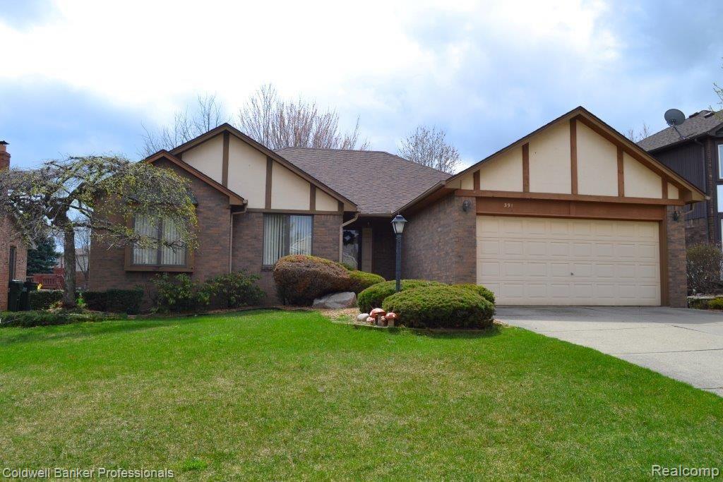 391 Drexelgate Parkway Rochester, MI 48307 - Photo 1 of 23 DSC_2846.jpg