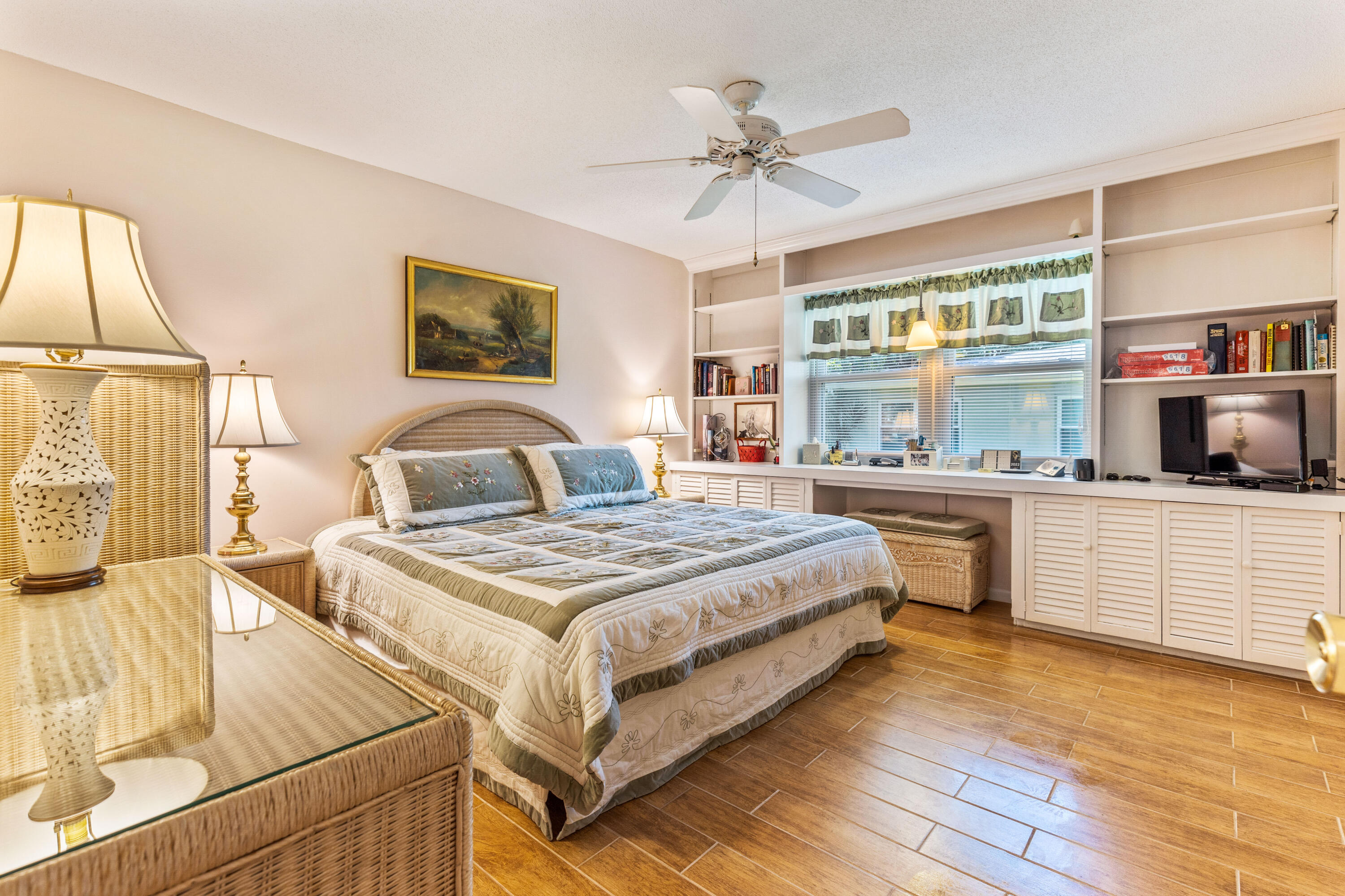 250 High Point Boulevard, Unit D Boynton Beach, FL 33435 - Photo 16 of 27 Guest Bedroom