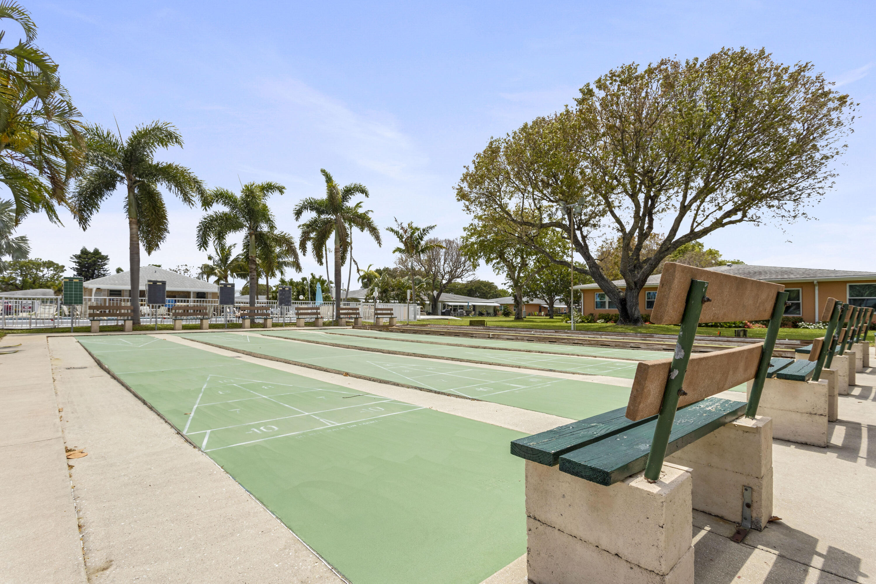 250 High Point Boulevard, Unit D Boynton Beach, FL 33435 - Photo 25 of 27 Shuffle Board
