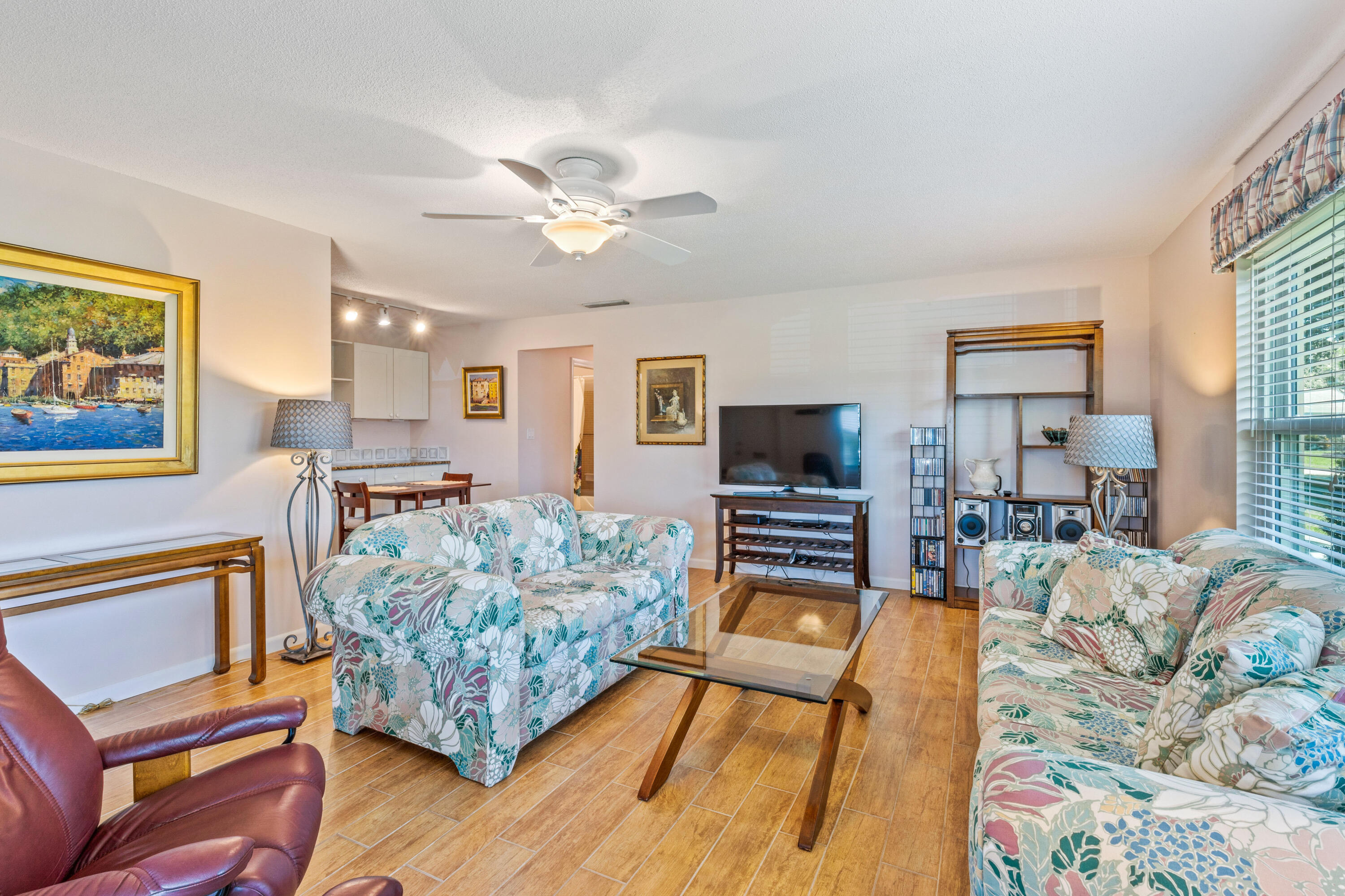 250 High Point Boulevard, Unit D Boynton Beach, FL 33435 - Photo 7 of 27 Living Room