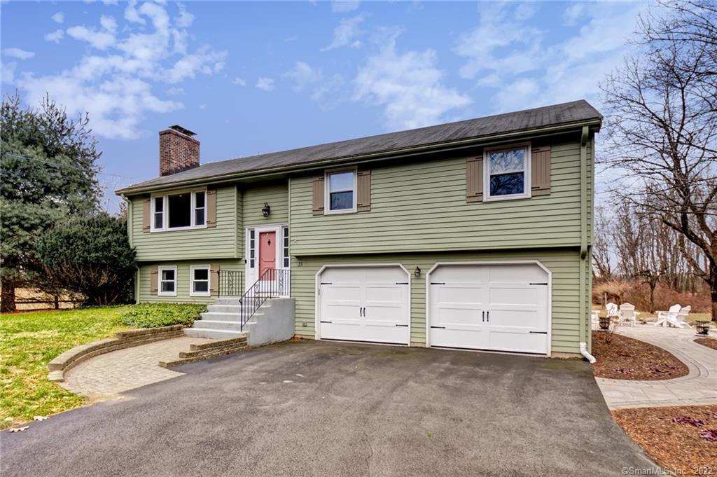 23 Riverside Road Simsbury, CT 06070 - Photo 1 of 1