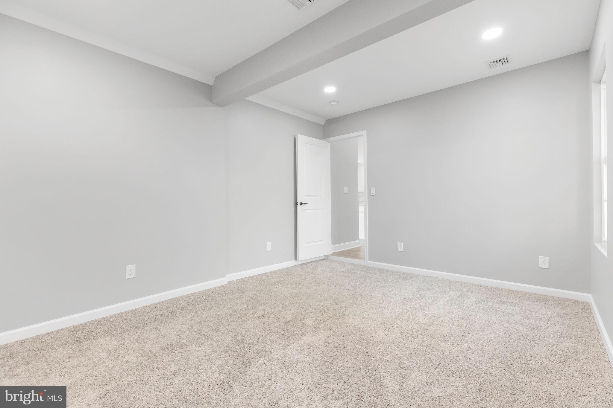 16 Goldengate Road Levittown, PA 19057 - Photo 13 of 30 Gallery Image 13