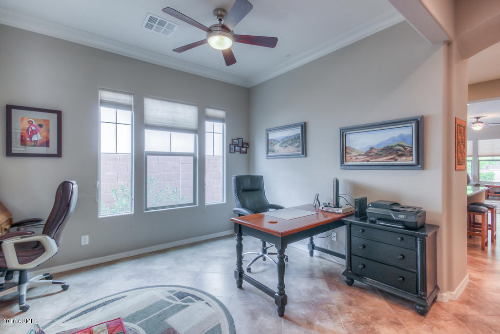 20912 West Ridge Road Buckeye, AZ 85396 - Photo 12 of 28 Living Room (2)-
