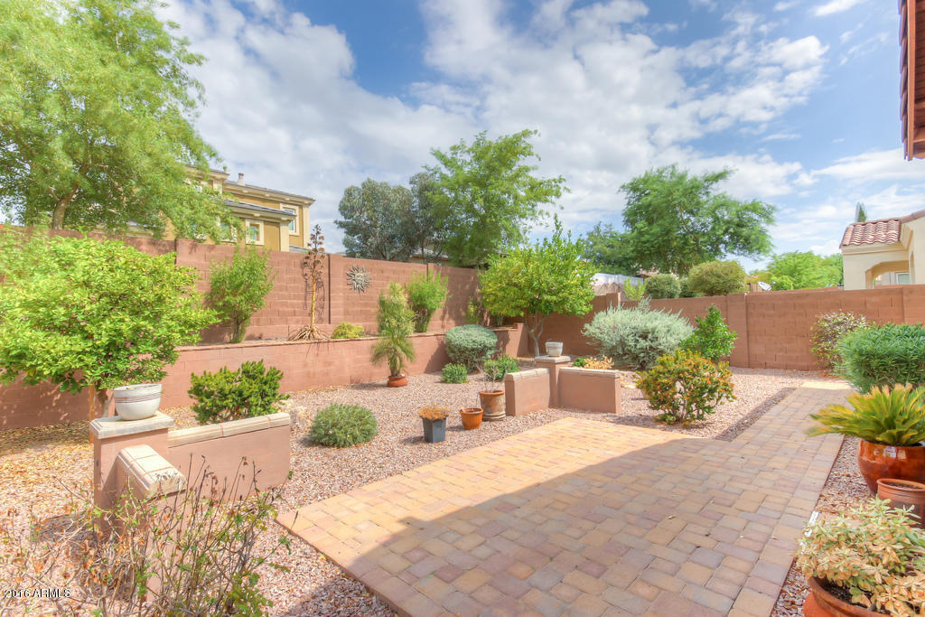 20912 West Ridge Road Buckeye, AZ 85396 - Photo 25 of 28 Rear (2)-