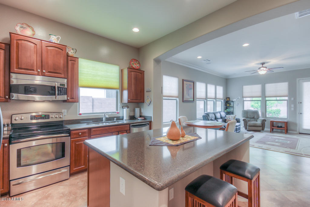 20912 West Ridge Road Buckeye, AZ 85396 - Photo 4 of 28 Kitchen (1)-