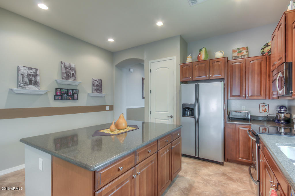 20912 West Ridge Road Buckeye, AZ 85396 - Photo 6 of 28 Kitchen (3)-
