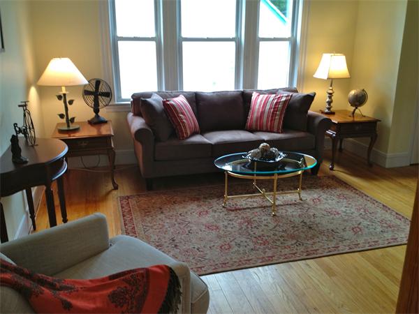 10 Bemis Road Newton, MA 02460 - Photo 2 of 11