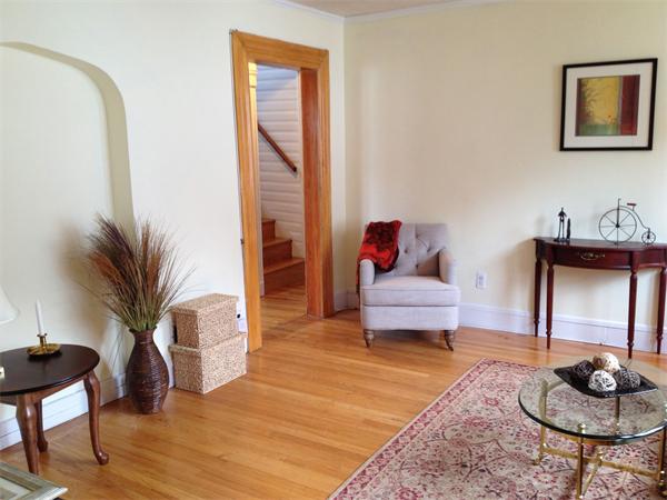10 Bemis Road Newton, MA 02460 - Photo 4 of 11