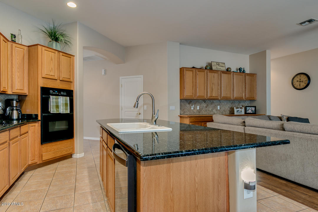 4344 East Reins Road Gilbert, AZ 85297 - Photo 16 of 57 18-Reins