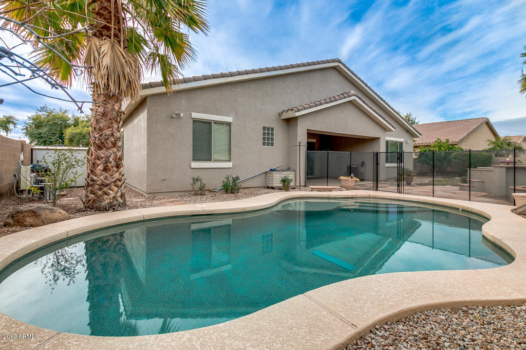 4344 East Reins Road Gilbert, AZ 85297 - Photo 4 of 57 46-Reins