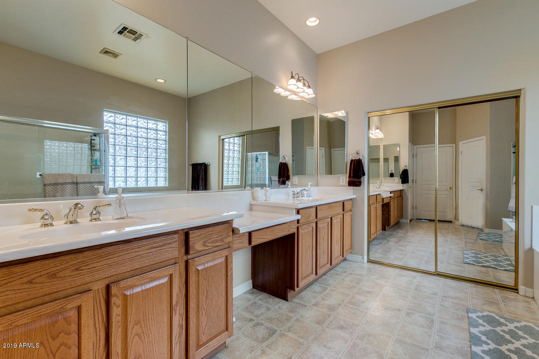 4344 East Reins Road Gilbert, AZ 85297 - Photo 6 of 57 26-Reins