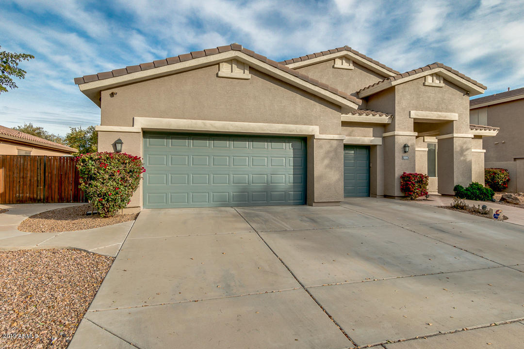 4344 East Reins Road Gilbert, AZ 85297 - Photo 8 of 57 03-Reins