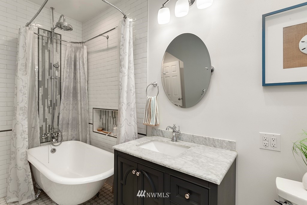237 Wells Avenue North Renton, WA 98057 - Photo 15 of 28