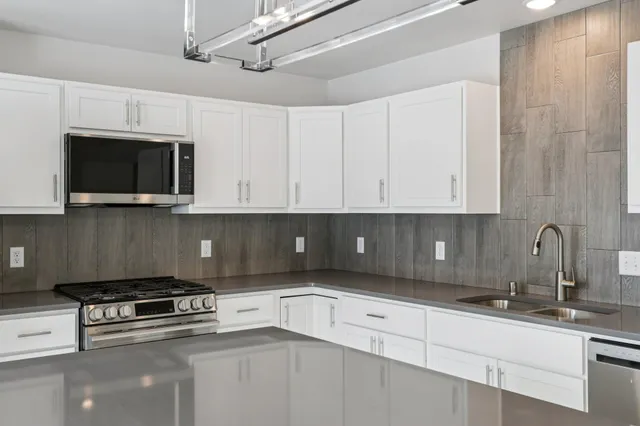 $379,900 | 8128 Truman Court, Burlington, WI 53105