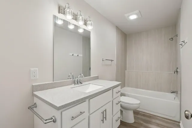 $379,900 | 8128 Truman Court, Burlington, WI 53105