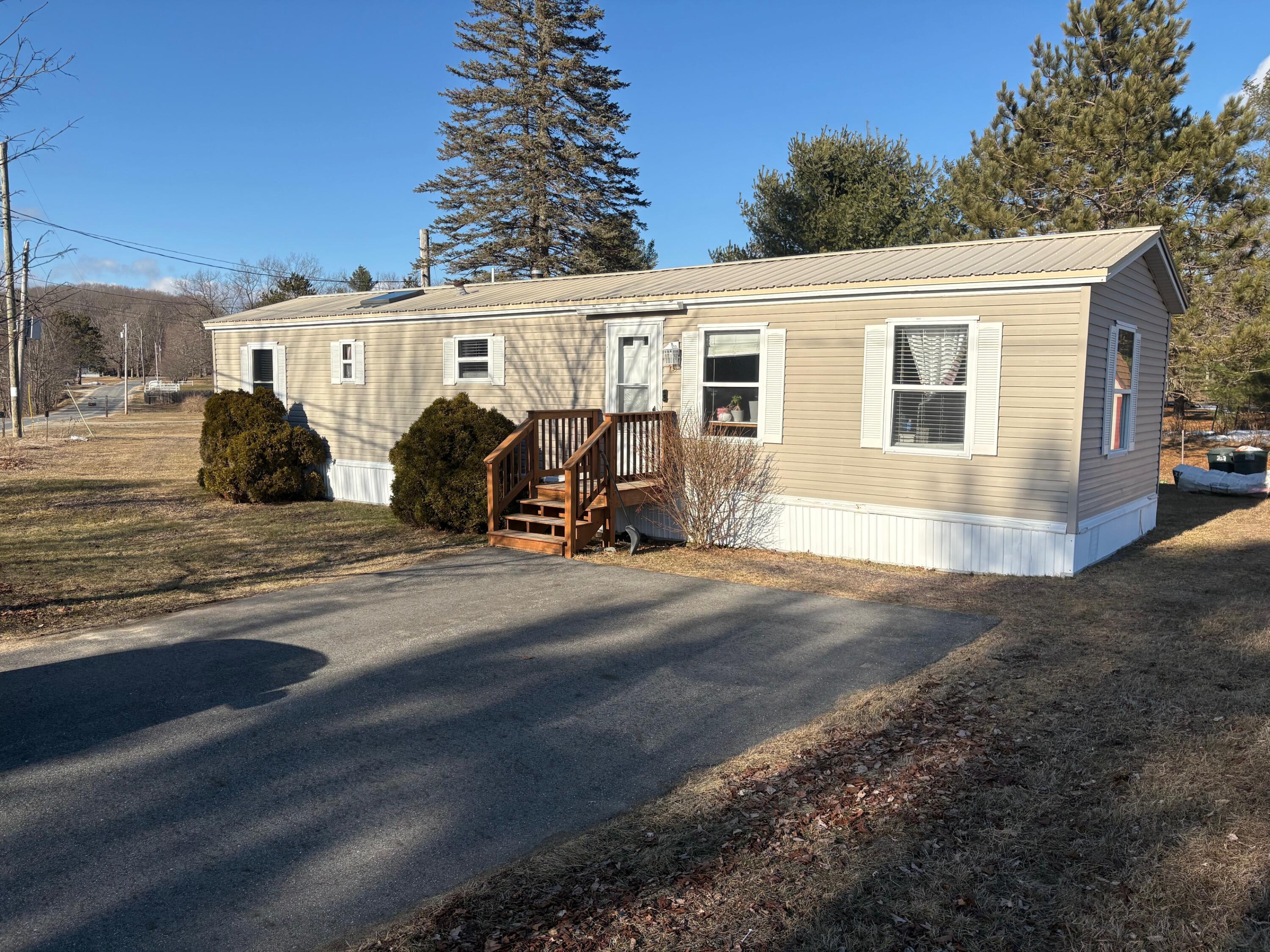 15 Sanders Road Livermore, ME 04253 - Photo 2 of 10 Side view