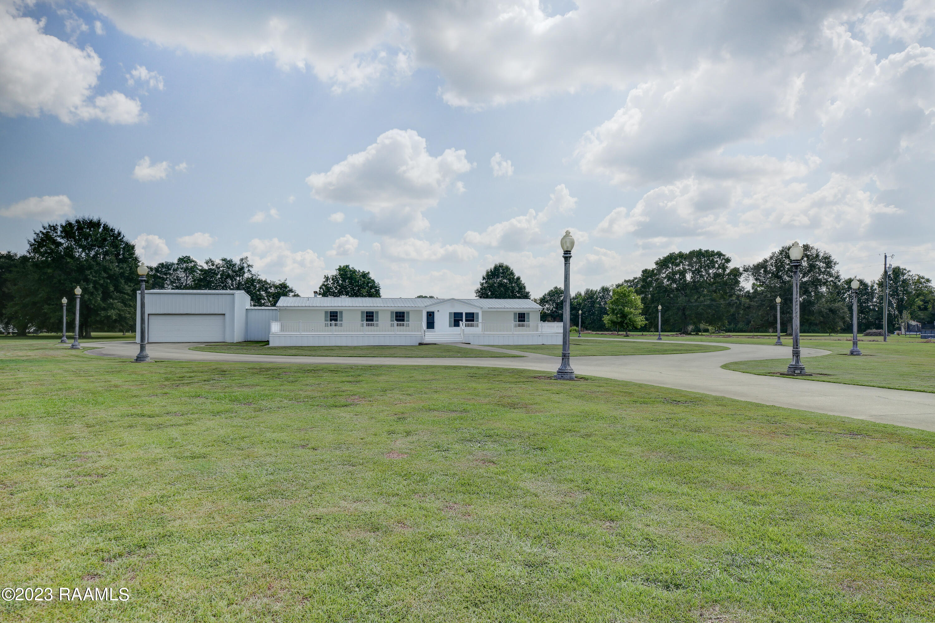 606A St Clair Road Breaux Bridge, LA 70517 - Photo 1 of 38 StClair-1