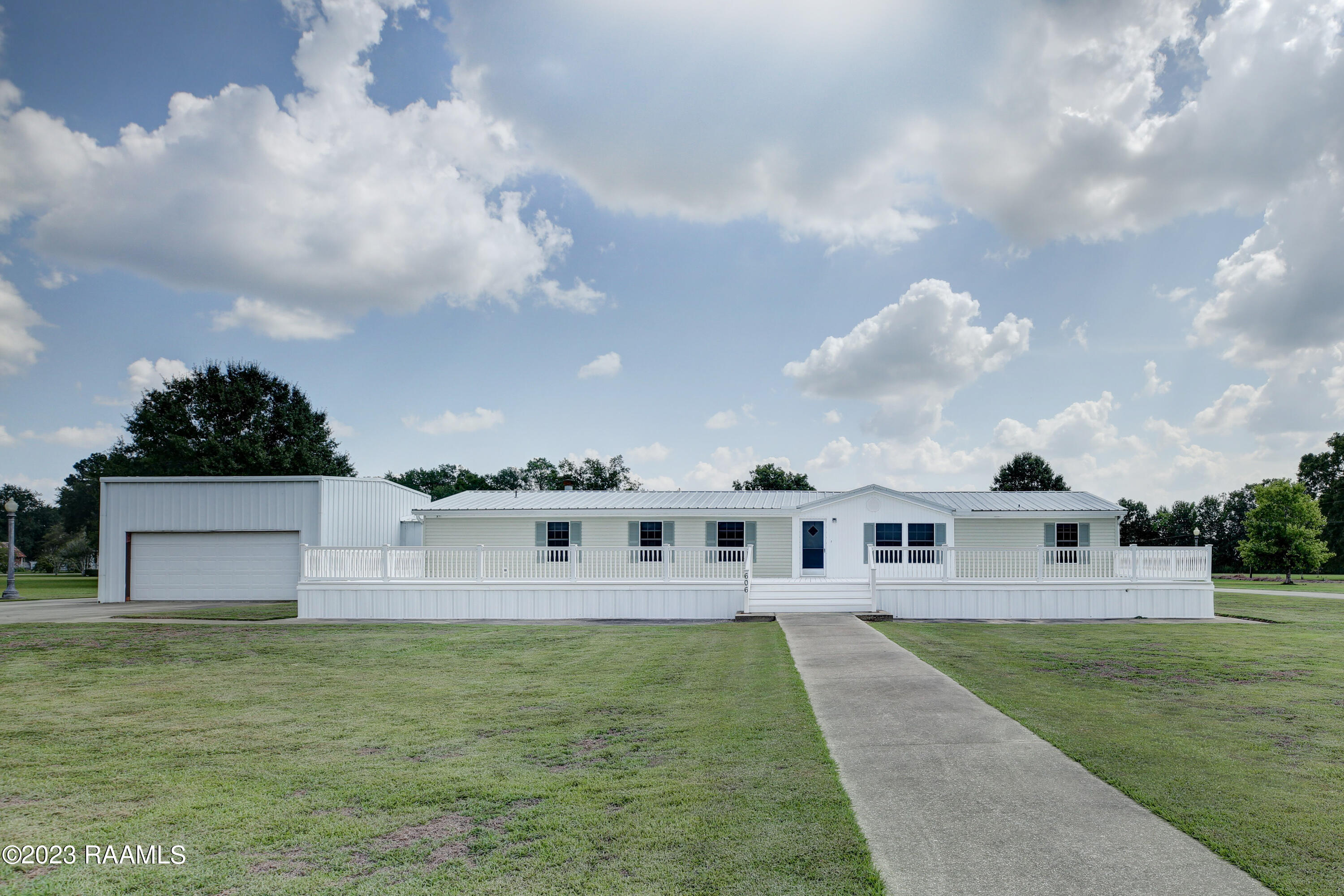606A St Clair Road Breaux Bridge, LA 70517 - Photo 34 of 38 StClair-3