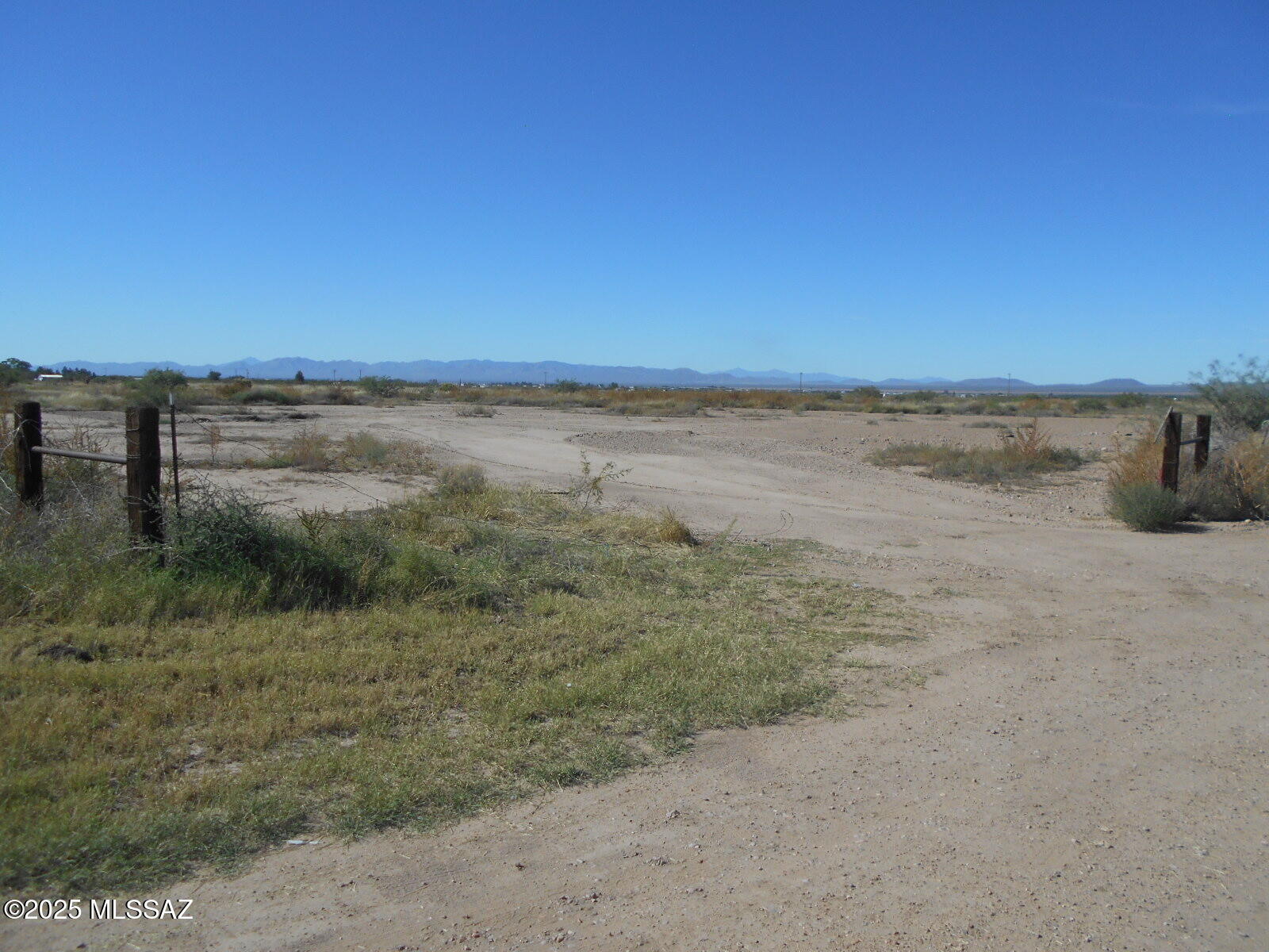 10747 North Bell Road Elfrida, AZ 85610 - Photo 26 of 41
