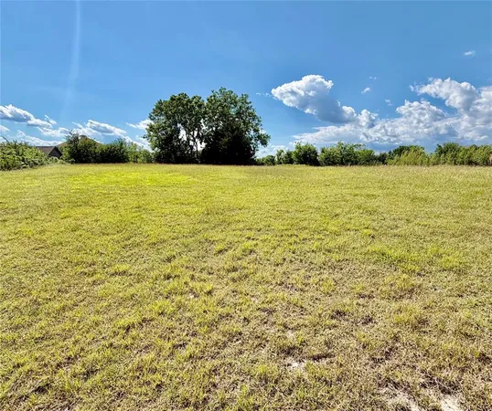 $250,000 | 12 Monarch Drive, Denison, TX 75020