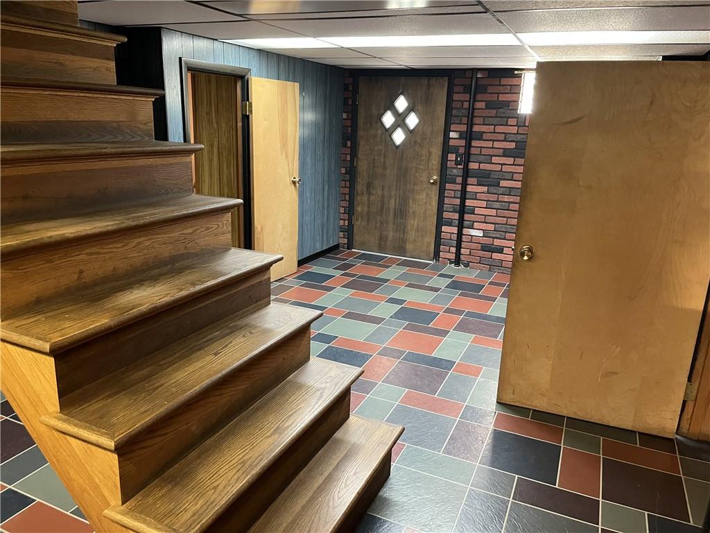 100 Rohaley Lane Smock, PA 15480 - Photo 17 of 38