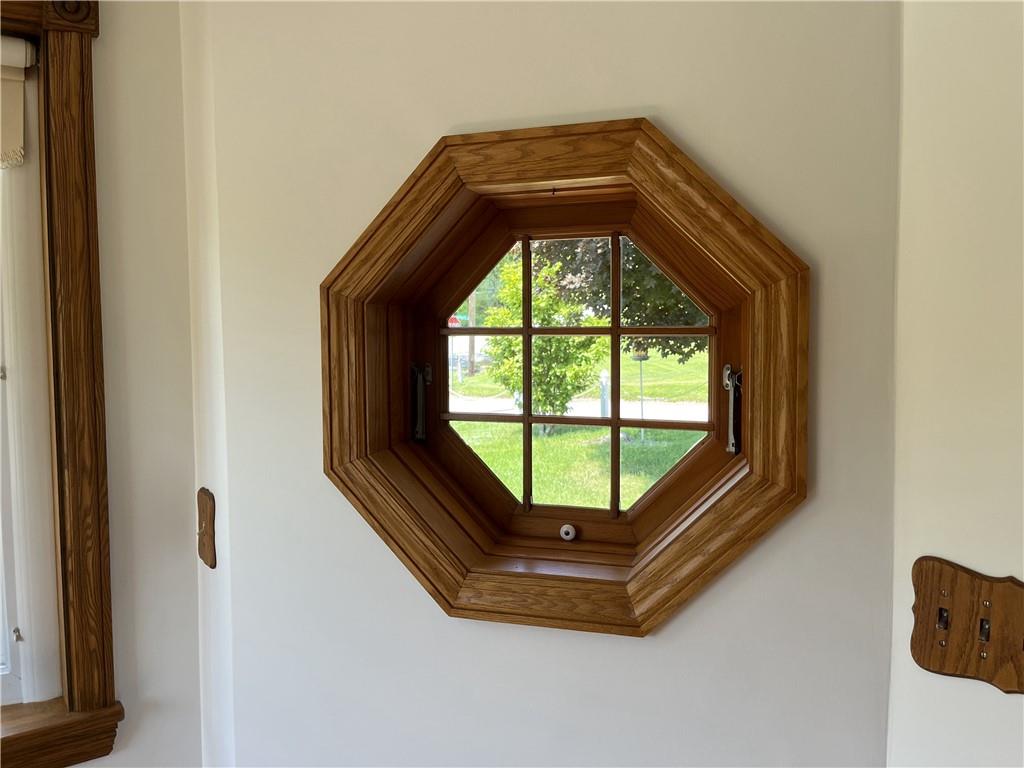 100 Rohaley Lane Smock, PA 15480 - Photo 7 of 38