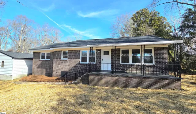 $299,900 | 125 Glenn Street, Travelers Rest, SC 29690