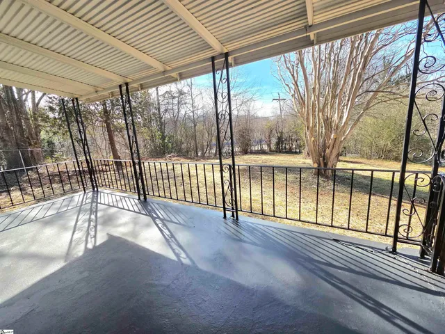 $299,900 | 125 Glenn Street, Travelers Rest, SC 29690