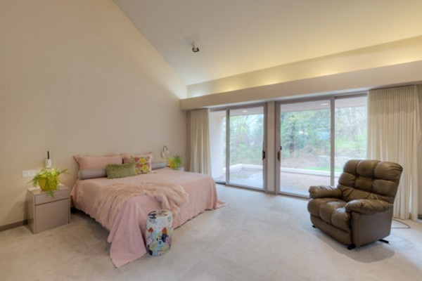 13 Meadowbrook Road Worcester, MA 01609 - Photo 17 of 27 Gallery Image 17