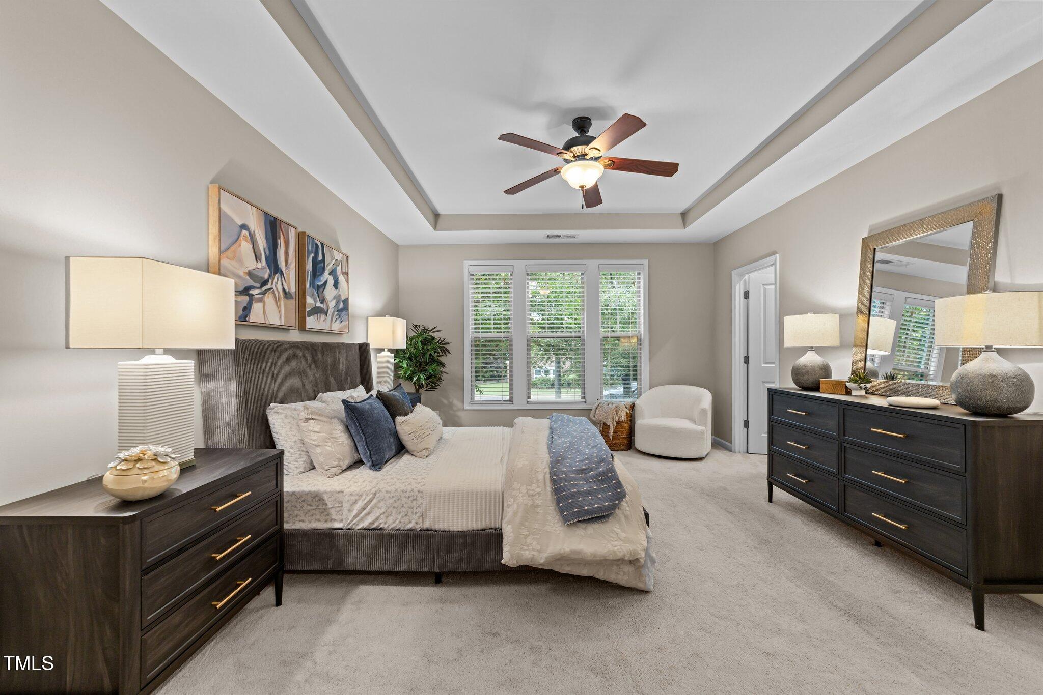 5644 Wade Park Boulevard Raleigh, NC 27607 - Photo 14 of 29 a living room with furniture