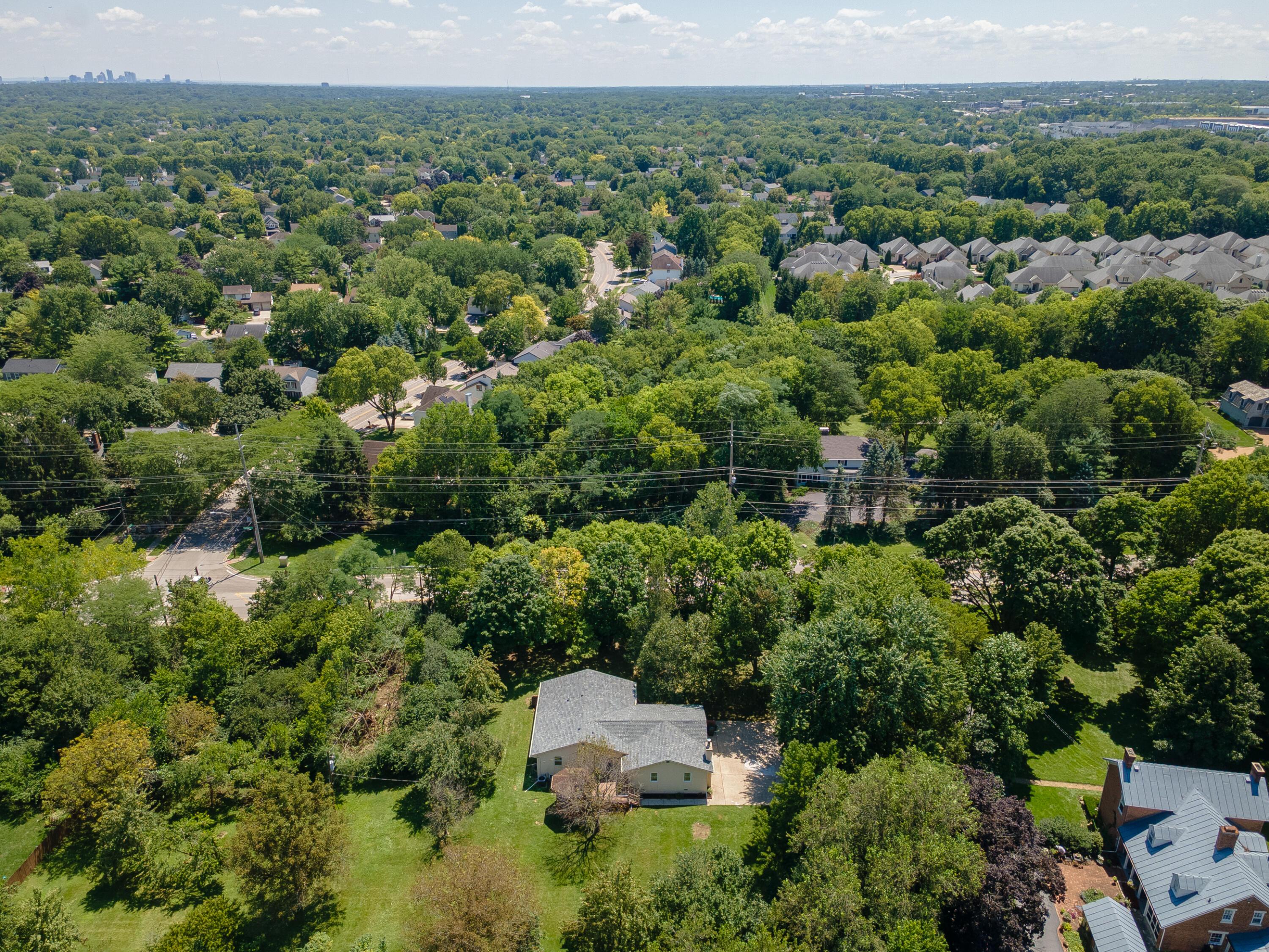 4880 Hayden Run Road Columbus, OH 43016 - Photo 26 of 66 01-68