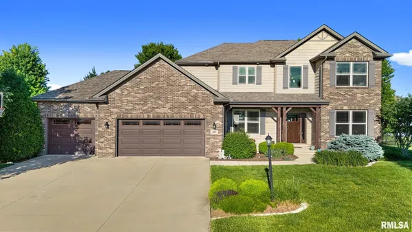 $519,900 | 432 Onyx Drive, Morton, IL 61550