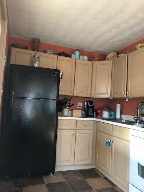 714 North Harrison Street Alexandria, IN 46001 - Photo 10 of 16