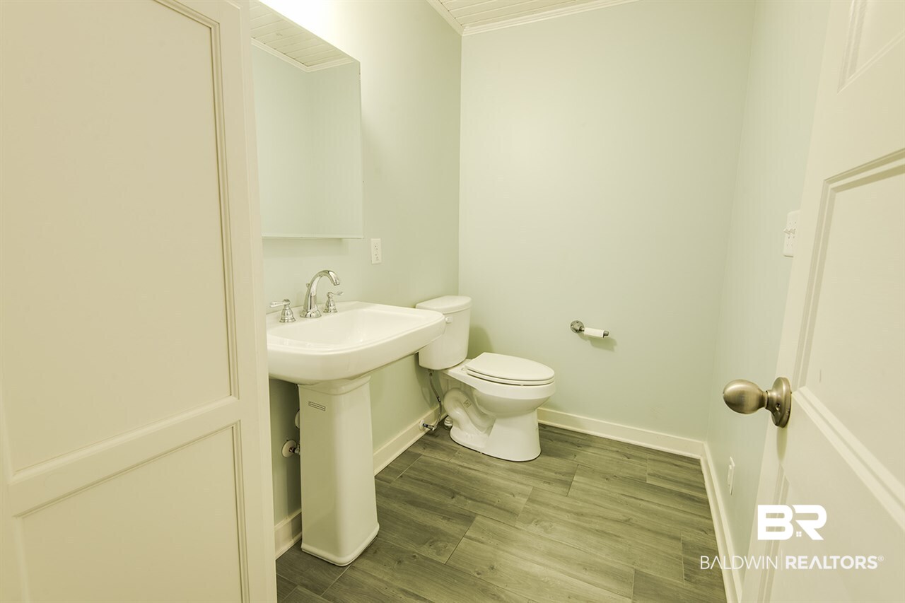 367 Azalea Street Fairhope, AL 36532 - Photo 10 of 22