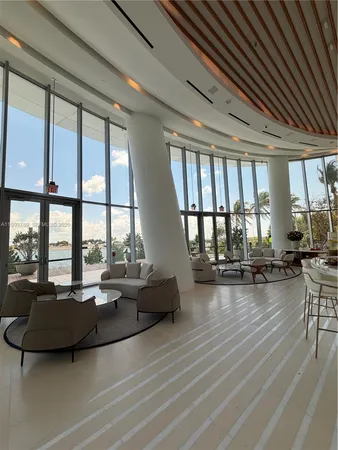 $12,890,000 | 175 Southeast 25th Road, Unit 2101, Miami, FL 33129