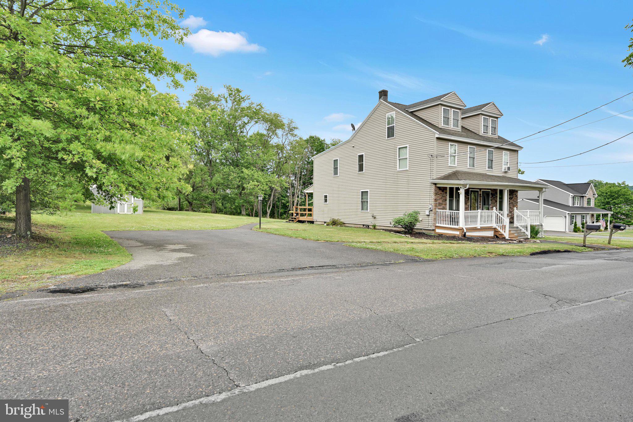 17 Southwest Lawn Road Pottsville, PA 17901 - Photo 4 of 31 Exterior Front